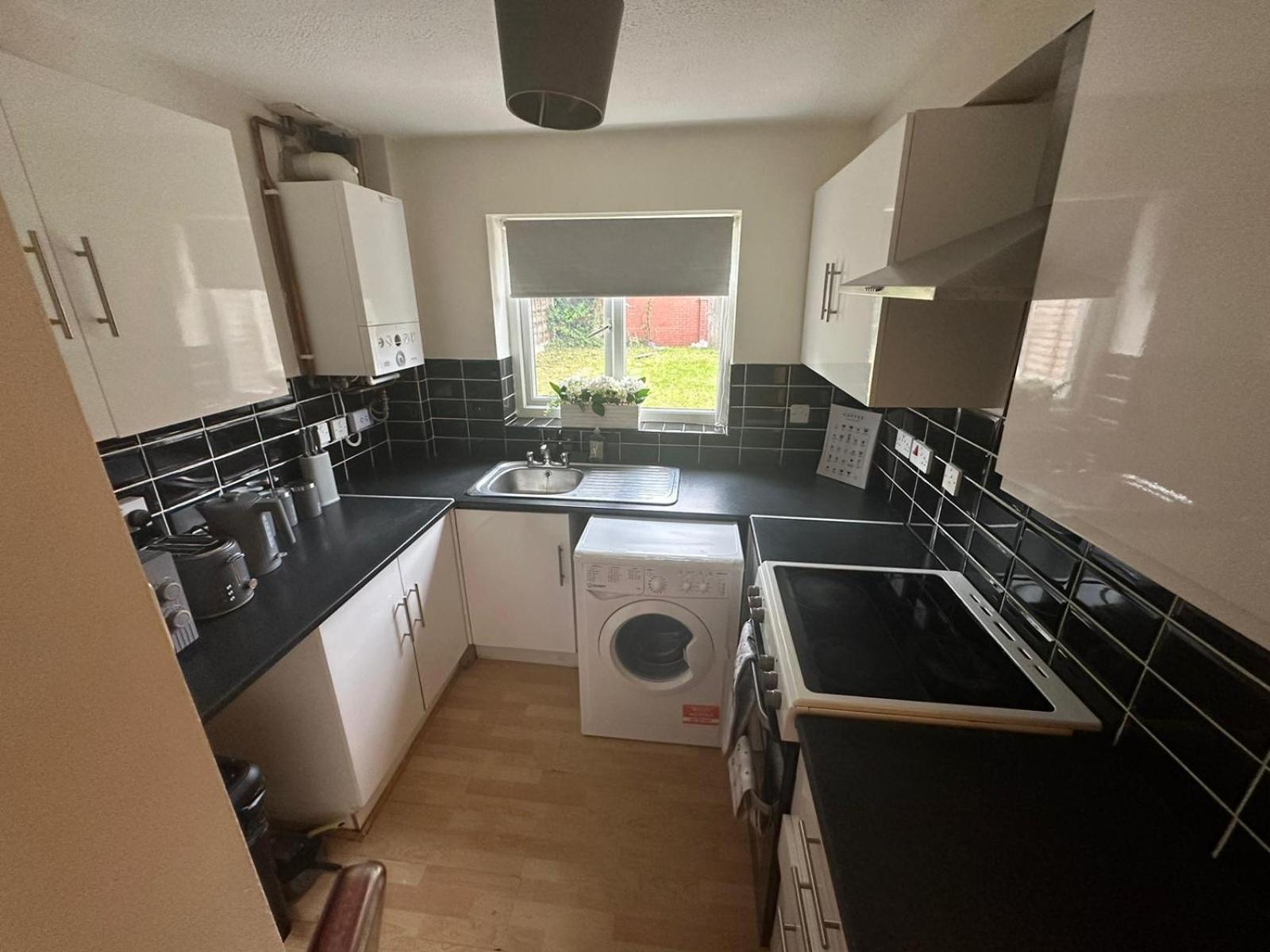 3 Bedroom Apartment Close To Manchester City Stadium And Coop Live Exterior photo